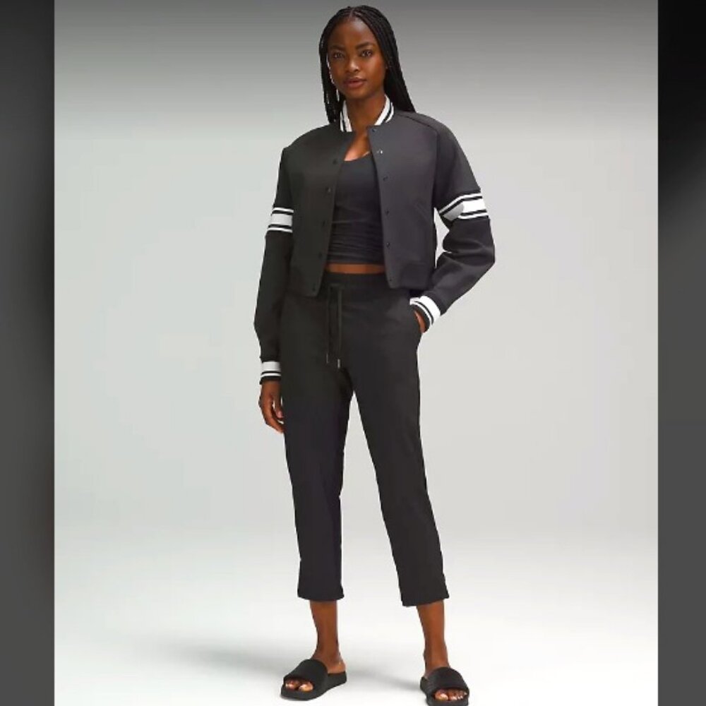LULULEMON Dance Studio Mid-Rise Crop Jogger Pants Black 6